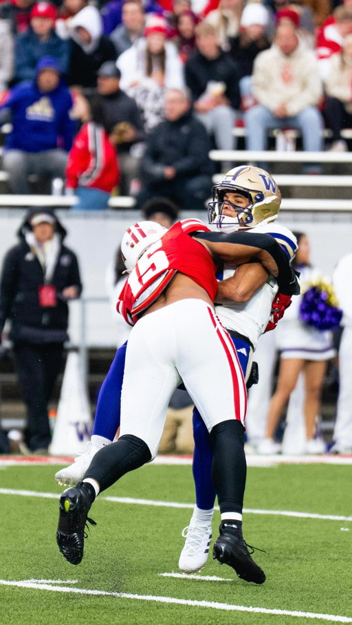 𝘚𝘦𝘣𝘢𝘴𝘵𝘪𝘢𝘯’𝘴 𝘰𝘧𝘧-𝘴𝘦𝘢𝘴𝘰𝘯 𝘨𝘰𝘢𝘭: sharpen run game fundamentals

@sebastiancheeks walks us through his sack vs. Washington and the importance of a tight-knit culture in the OLB room.