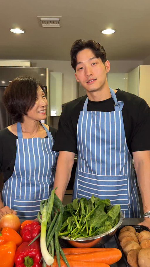 Making Japchae With My Mom