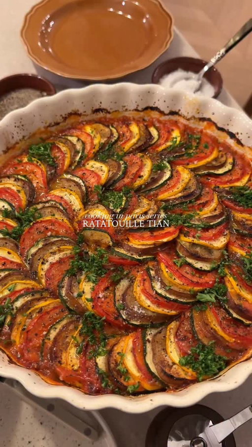 Making Ratatouille Tian in Paris while watching the movie 🤎

Full recipe up on the blog as always - www.moribyan.com - or tap the link in bio!

#recipe #frenchfood #cooking #ratatouille #food