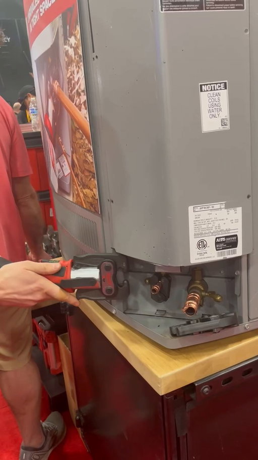 NOW AVAILABLE! The 1/4" - 7/8" Streamline™ ACR Pivoting Press Ring Kit for M12™ FORCE LOGIC™ Press Tools. 
#AHRExpo2026 #AHRExpo #AHRExpo #MilwaukeeTool #NothingButHeavyDuty
Link in Bio.