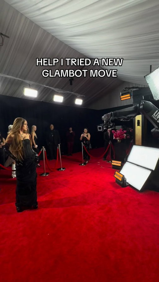 @enews HELP IM SCARED @grammys #grammys