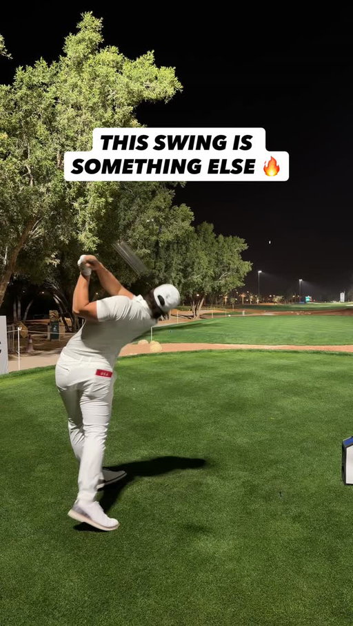 The crazy unique swing of @hyflyers_gc newest recruit @michael.lasasso 😳

#LIVGolfRiyadh | @hyflyers_gc