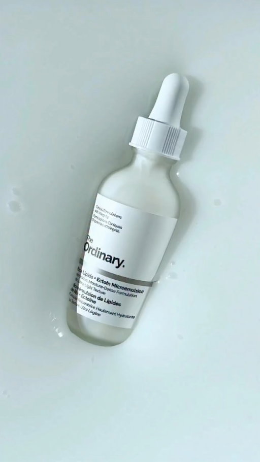 𝓡𝓲𝓬𝓮 𝓪𝓷𝓭 𝓼𝓱𝓲𝓷𝓮. Sound on for soothing hydration 🔊 

Tried our Rice Lipids + Ectoin Microemulsion yet? We’d love to hear your thoughts so far 👉👈