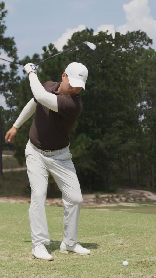 Notebooks out. The boys go through their warm-ups #MitsubishiGolf #MaterialMatters #Diamana