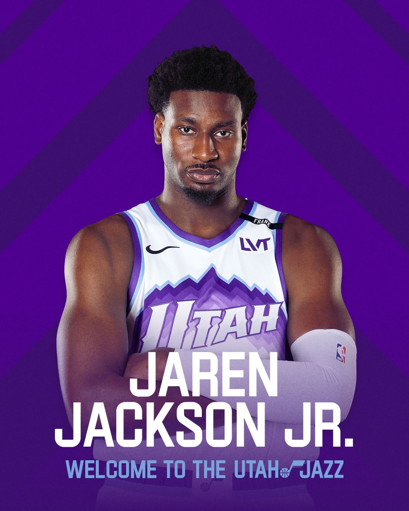 Jazz fans!! Help us give a warm welcome to the newest Jazzman, Jaren Jackson Jr. 🏔️💜

#TakeNote