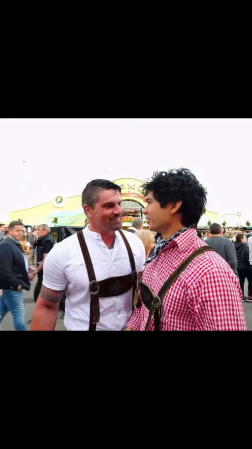 Bro😂
.
.
.
#octoberfest #sickos #funny