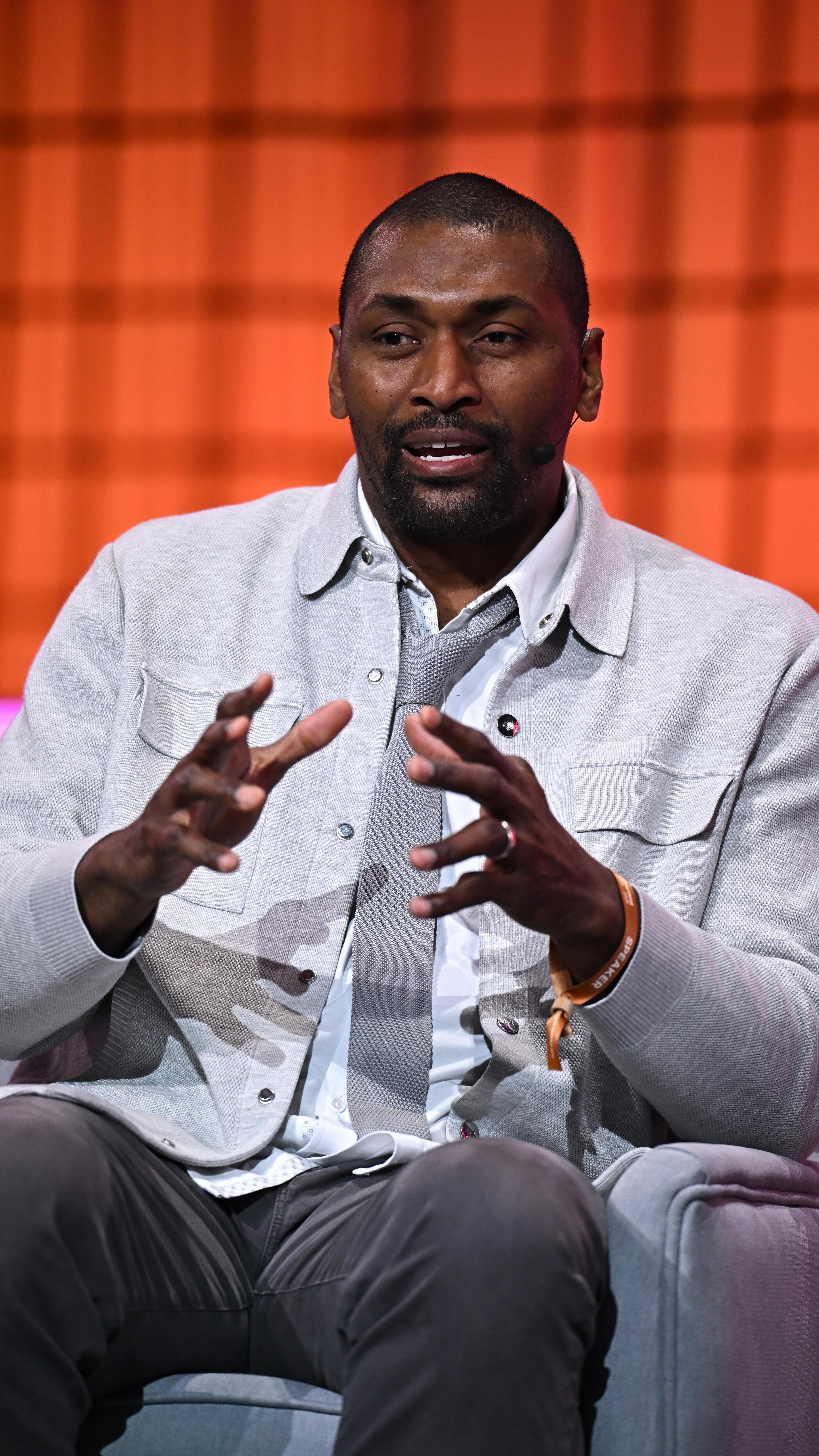 "When times got tough, I told myself, it took me ten years to actually become a pro... it taught me to have patience. So now here we are, competing against the Michael Jordans of the space" 

At #WebSummitQatar, @MettaWorldPeace37, NBA All-Star & Chairman of @ArtestMgmtGroup, spoke about the mental fortitude required to pivot from the NBA to private equity.