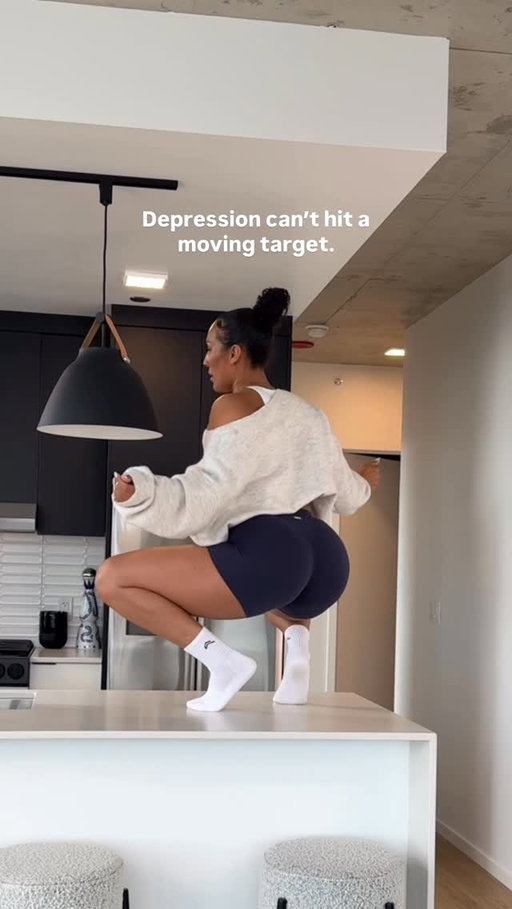 Bad day to be a wall in my new apartment. 🫦 
.
From the gym to my kitchen island, I refuse to let the world take my joy. Make the hard choice to get up, set the tone and move your body with intention today. I promise you’re going to feel SO good after. ✨
.
Love you, mean it.
.
.
Come train with me on the @sparc.app 🔗 in bio
Wearing @oneractive always | use code: ‘danyele’ to save!
.
#mindset #motivation #ﬁtnessmotivation #fitnessjourney