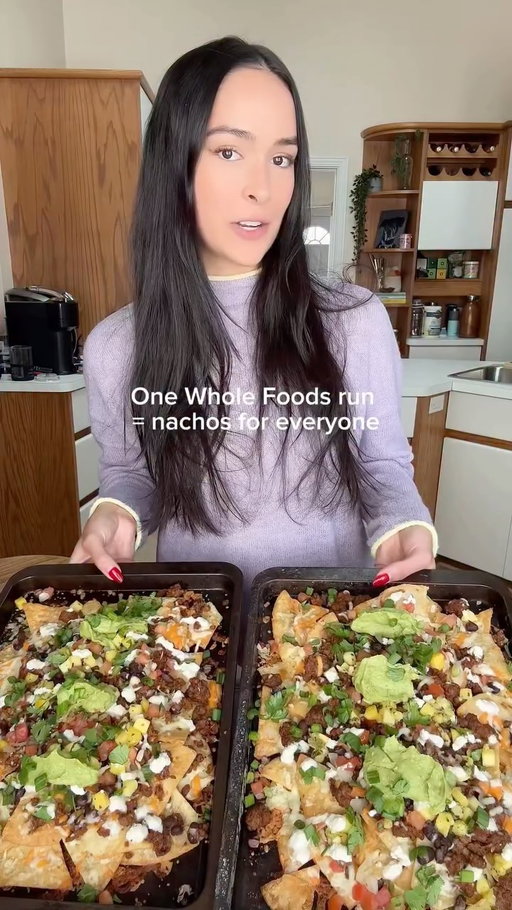 I’m teaming up with @wholefoodscanada for football Sunday 🏈
 
When I’m hosting for a mix of vegetarians and meat eaters, I just want food that works without overthinking it. Whole Foods Market makes it easy to grab everything and go, perfect for the big game or just a cozy Sunday at home.
 
I might not watch the game, but I always show up for the food 🤭
 
#WholeFoodsMarketPartner #ad