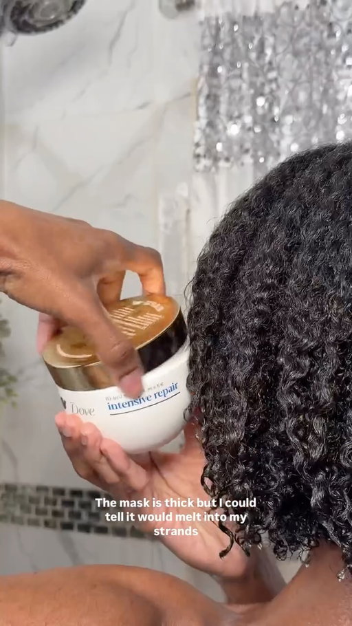 #DovePartner When it comes to haircare, I mean business, and so do the people on Reddit! @dove Hair started a thread for people to drop their HONEST reviews on the Intensive Repair 10-in-1 Serum Mask and now I’ve partnered with them, to share mine! Let me know if this mask is a hit or miss. Let your hair decide. #RedditSaidIt #DoveIntensiveRepair