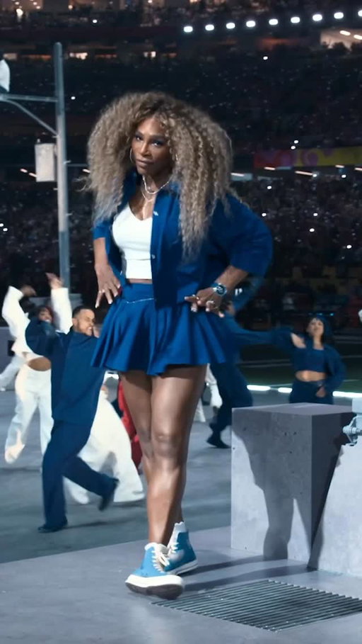 This will always be iconic. @kendricklamar @serenawilliams #AppleMusicHalftime