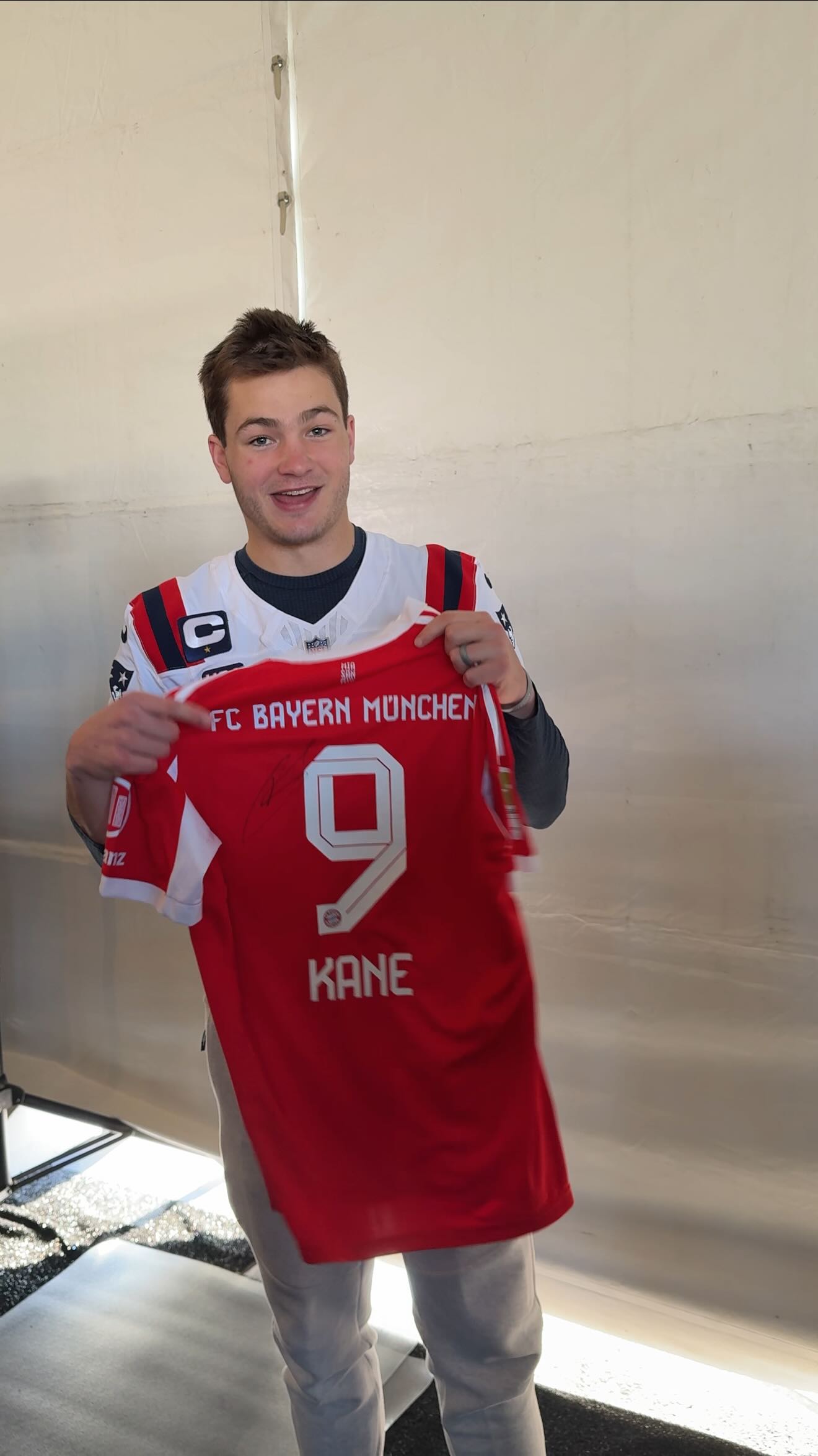 Drake Maye 🤝 Harry Kane

#Bundesliga | #NFLxBundesliga