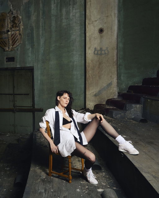 For Kristen Stewart, LA is inseparable from the places that hold its stories.

When she discovered the Highland Theatre was sitting empty and unused, she didn’t hesitate to spring into action, purchasing the building with dreams of reviving it. The actor and director, a native Angeleno and longtime activist for the Downtown Women’s Center, sees the historic venue as more than a restoration project. It’s a space to gather, imagine, and build what comes next.

Go inside the 1925 movie palace and watch Stewart’s Love Letter to LA at the link in bio.

Talent Kristen Stewart; Director @segmutton; DP @gbellzie; Producer @brandonfuhr.mov; Producer (On-Set) @jsjcrowe; Visual Assistant @manda.bee; Editor @_philipanderson_; Photography @tierneygearon.