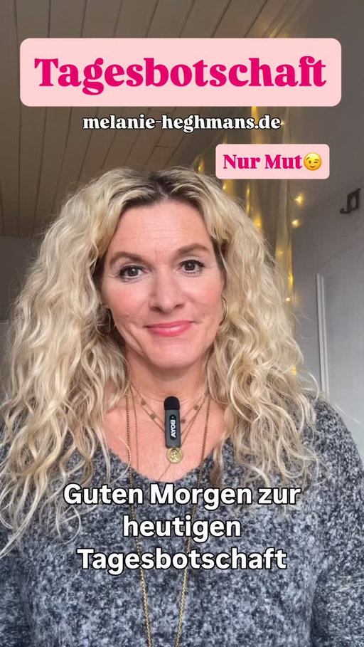 Kartenbotschaft für den Tag😇☺️

#tagesbotschaft #kartenlegung #kartenbotschaft #tagesenergie #kartenlegen