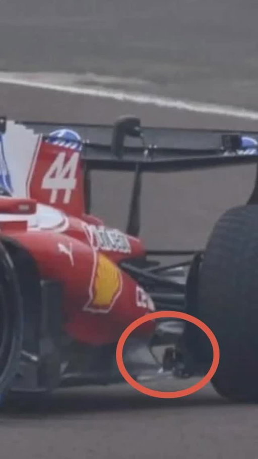Mercedes and Ferrari both have a HOLE in their 2026 diffuser. And its completely intentional. Heres why the rules flip-flopped on sealing vs slotting. #F1 #Formula1 #F12026