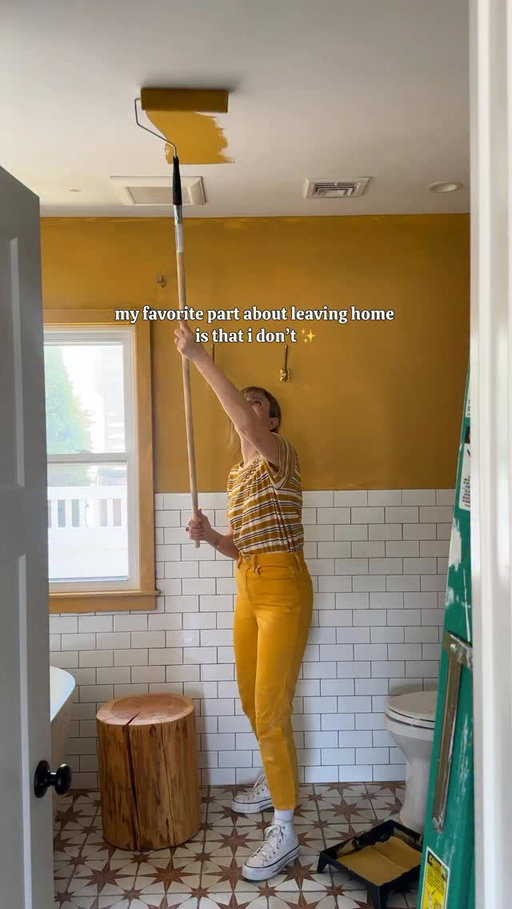 with a home so cozy, can ya blame me !?! i color drenched my bathroom and have 0 regrets. 🥐🎀☀️🫖✨ #diy