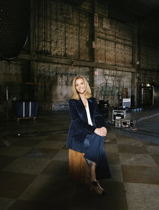 “I don’t know if Warner Bros. is just special to me or to everyone in this industry,” muses Lisa Kudrow. “Things are always changing in our business. Whoever becomes the next guardian of this place, just please don’t cut down Jack Warner’s roses.”

For our March LA issue, AD asked 12 iconic Angelenos to take us to a favorite local spot. Kudrow leads us through the historic Warner Bros. campus where she made us laugh for a decade on Friends and again with The Comeback.

Watch Kudrow’s Love Letter to LA at the link in bio.

Talent @lisakudrow; Director, Creative Development @moexley; DP @ajyoungdp; Senior Producer @lyssmarino; Producer (On-Set) @gigi.chavarria; Visual Assistant @manda.bee; Editor @jonnyleemills; Fashion Styling @sarahnearisstyle; Photography @sheekswinsalways.