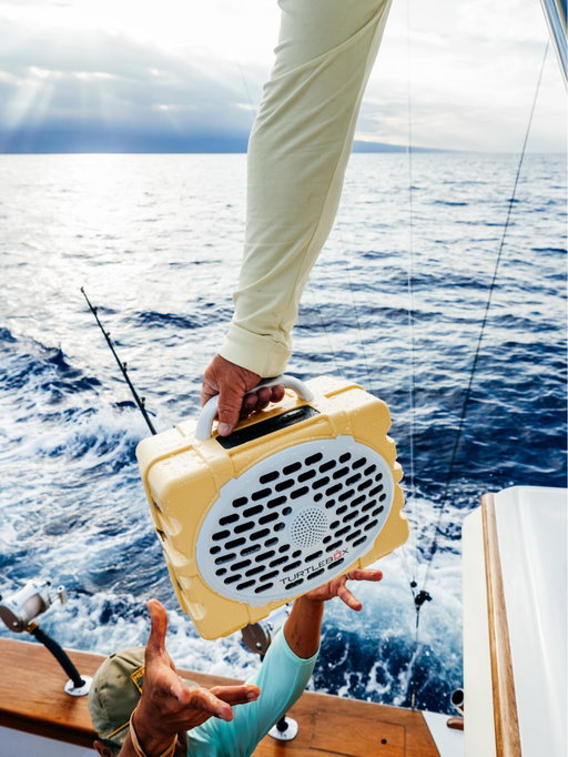 There’s a certain shade of yellow every saltwater angler knows.  Bold, timeless, and built for the water. 

Now, the iconic Fighting Lady Yellow colorway is available in both the Original and Ranger, for a limited time only. 

#LiveFree

📸: @austincoit