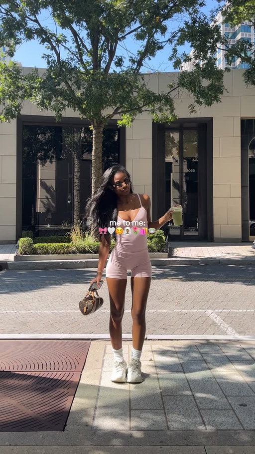 from me..to me queen🎀🤍☺️🌷🛍️
#girl #pink #inspo