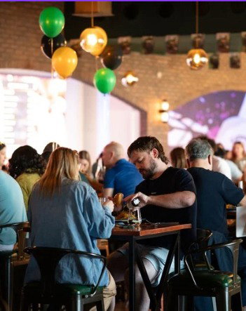 This is your sign to do Saturday brunch right.
Topgolf, food, drinks, and kids covered ⛳️

Every Saturday 1-4pm at Toad In The Hole, fun for the whole family. 

#TopgolfDubai #SaturdayBrunch #ToadInTheHole