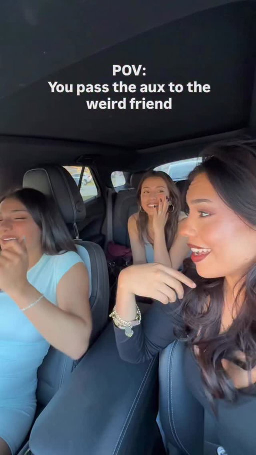 Wait till the end 😉 #amycarreon #rubyana #itzamegaby #musicvideo #explorepage✨