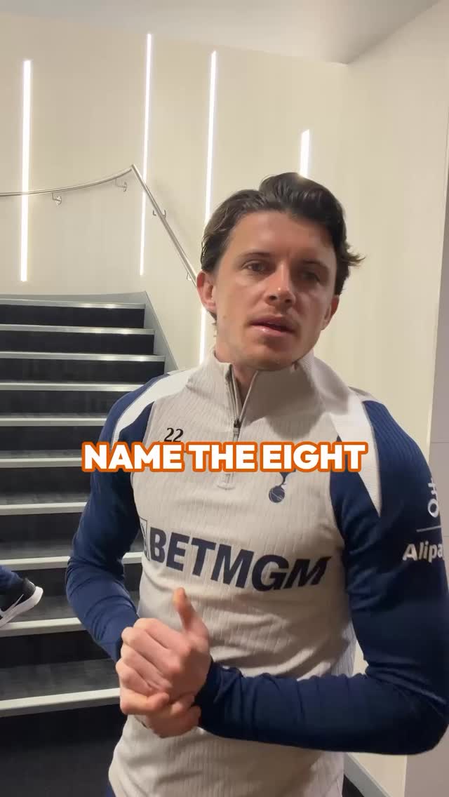 8 players who have played for both Spurs and Man United in the Premier League 🤔