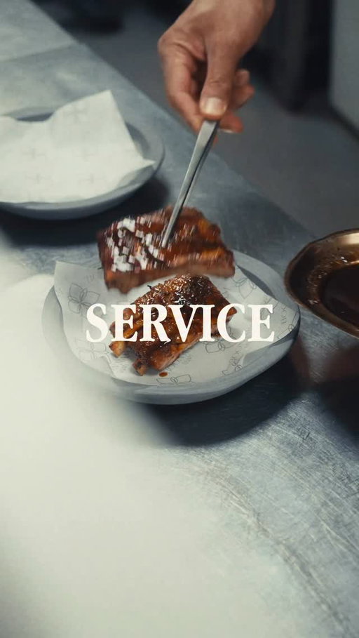 Service 🔥

@boonnamrestaurant
