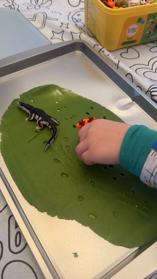 Want to drink your coffee hot or iced coffee not watered down? Try making animal prints with playdoh🐾

motherhood | baby | toddler | must haves |  parent essentials | mama | mom | toddler things | mom content | relatable | mom life | working mom | small creator | postpartum | postpartum journey | toddler activities | teach at home | playdoh | playdough 

#momcontent #mamasofinstagram #momlife #playdoh #playdough 

@gigglescape @playdoh