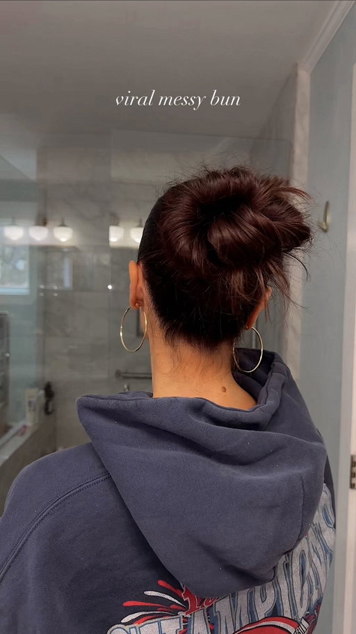 had to try this viral slick back / messy bun that’s been posted everywhere! ✨ #messybun #hairtutorial #slickbackbun