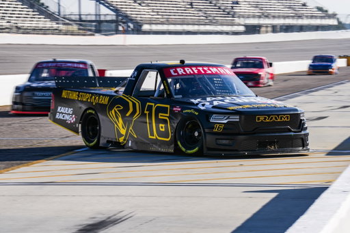 Giving this @nascar_trucks thing a whirl... think we’re gonna like it. 😏
