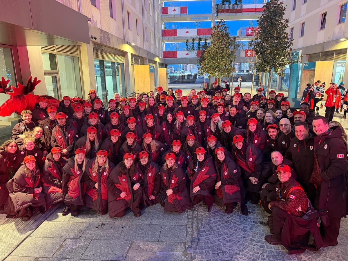 Team Canada is ready for Opening Ceremony and united as ever 🇨🇦

-

Équipe Canada est plus unie que jamais et prête pour la Cérémonie d’ouverture 🇨🇦