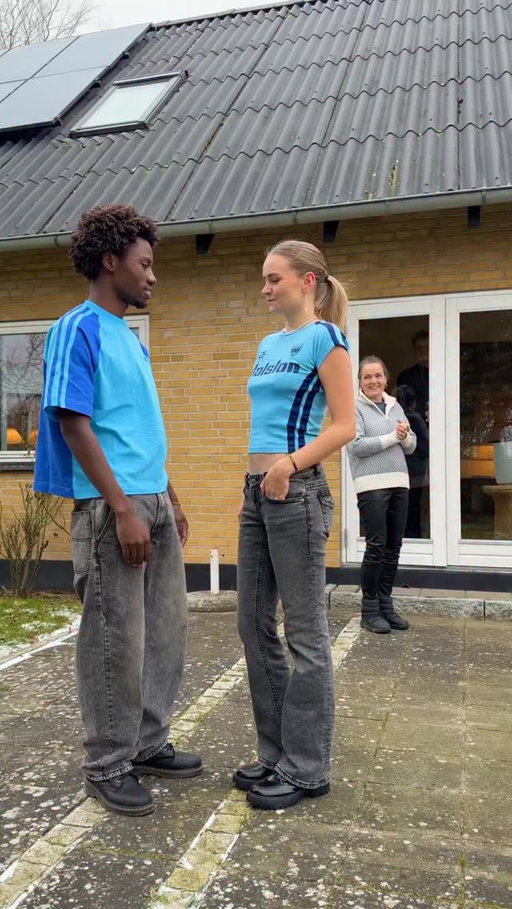 Mom and dad’s reaction🤭😅 #dance #couple #family
