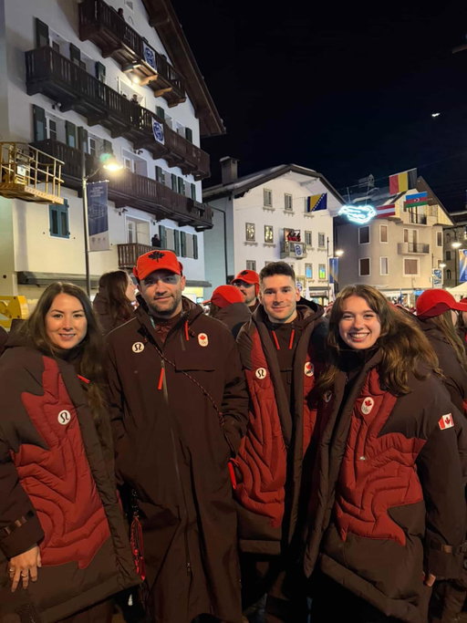 Let the Games begin! 🇨🇦 

Que les jeux commencement! 🇨🇦 

#Skeleton #BobsleighCanadaSkeleton