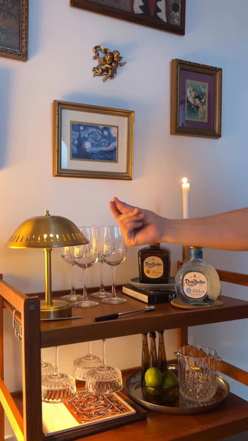Let’s get ready to host w/ Don Julio! 🥃 Bar cart essentials (Don Julio included, of course) for friends nights in + tequila spritzes! 👏🏽🙂‍↕️

#DonJulioPartner @donjuliotequila