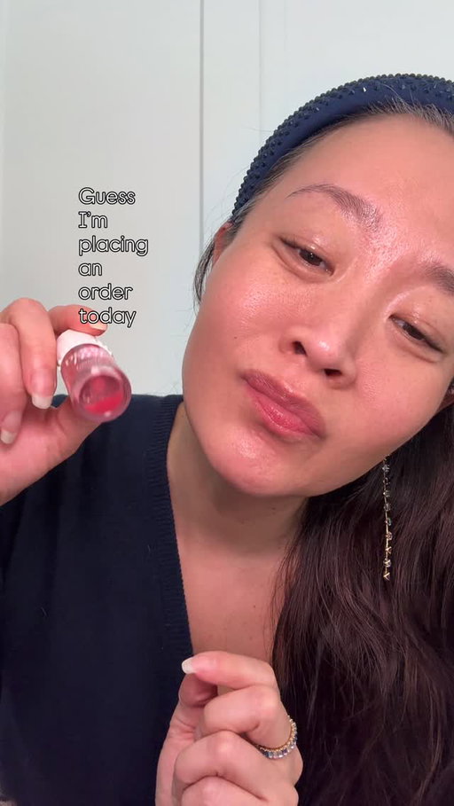 Always love this classic lip tint over the rest of them. 💋

#makeupover40 #liptint #benetint