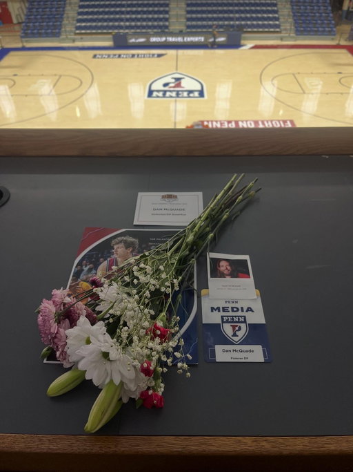 We know there’s no place he’d rather be today so got him the best seat in the house.

#FightOnPenn 🔴🔵🏀