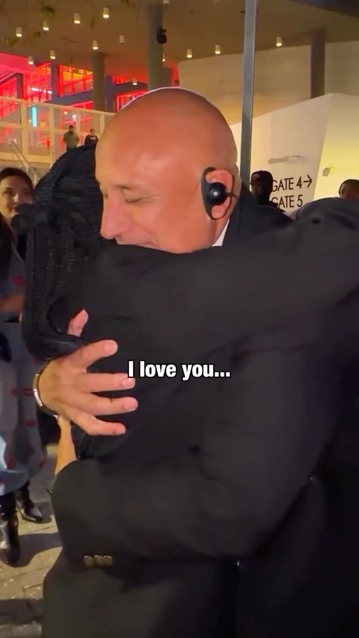 “No more bus” 🥹❤️ @mdmotivator @shaq