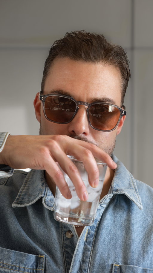 I’m the type of guy where if I find something I like, I stick with it. And these shades have been coming everywhere with me lately. 

They’re actually the first pair of polarized lenses I’ve ever owned. Now everything feels like it’s in HD and I’m lowkey wondering how I went this long without them lol.

The style is called Francis by @wmpeyewear 

They hooked me up with a discount code if you want to check them out! TORTOLA15 for 15% off. 👊

#MensStyle #SunglassesStyle #OutfitInspo