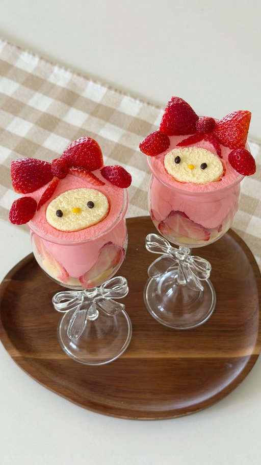 let’s make my melody strawberry shortcake cups for valentine’s day 🍓🍰

#mymelody #sanrio #valentinesday #baking
