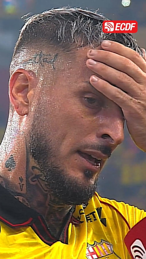 💛🖤 "LE DEBEMOS A TODA ESTA GENTE HACER UN BUEN CAMPEONATO" 🇪🇨🏆

🎙️ Darío Benedetto, figura de #BarcelonaSC, habló tras disputar sus primeros minutos en #ElPartidoDeLaHistoria

🤔 ¿Qué te pareció el debut del delantero argentino?