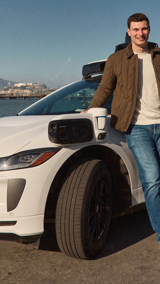 Big game energy isn’t new to @fernandomendoza. The national champion takes in the city in a Waymo.