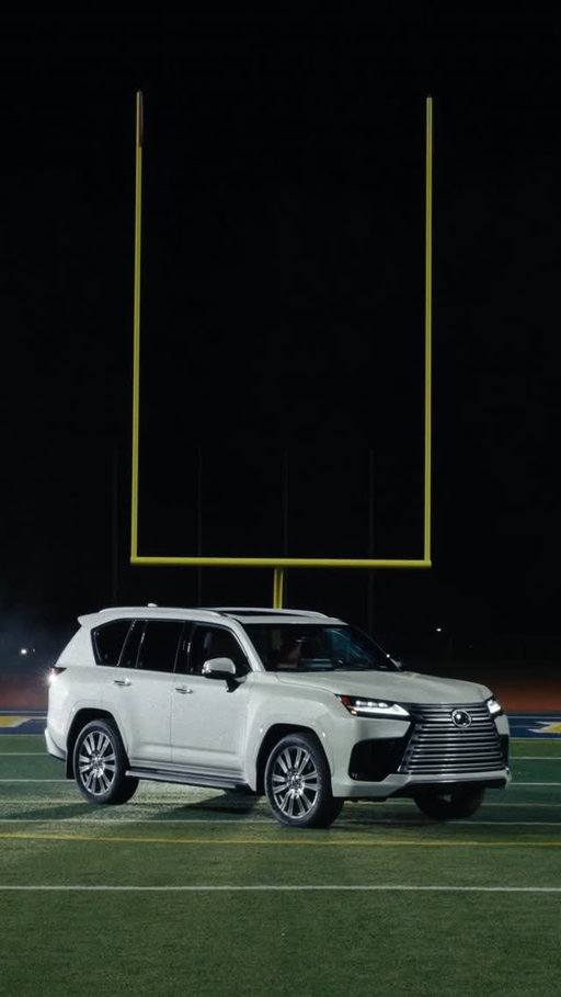 This weekend is a big moment for LX. #LexusLX

*Options Shown