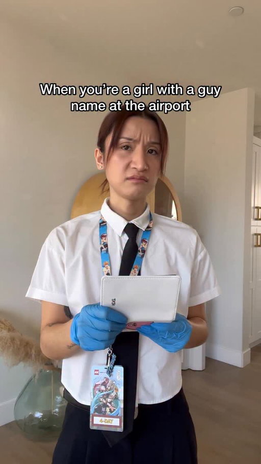 When you’re a girl with a guy name at an airport 😂 Full video on my YouTube channel! Link in my bio to watch 😘