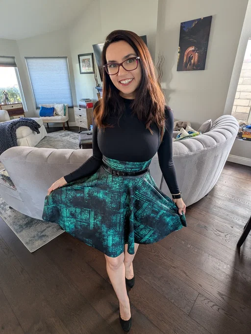 I'm wearing green for #greenday today! 💚🏈 (also it's a fallout 🎮 dress 😂) #superbowl #eldermillenial