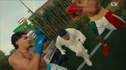 Super Bowl 2026 🇵🇷🐰 Así fue la aparición del campeón boricua Xander Zayas en el show de medio tiempo de Bad Bunny