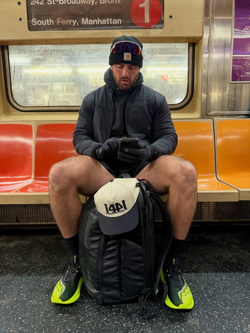 48 hours in the Big Apple. 🍎

A quick trip to NYC to continue creating, growing, and bringing a vision to life. 

Beyond grateful to spend time with people that share the same dream and have the same passion to bring good energy, perspective, and their skills to building. 🙏

@1441collective 
+1