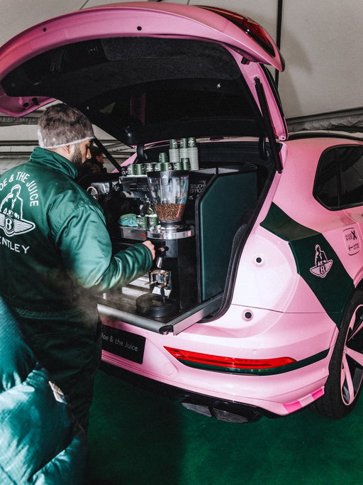 Last week, JOE hit the ice - fuelling ice racing at full speed @fat.icerace ❄️

Set against the peaks of Zell am See, the JOE x @bentleymotors Bentayga was put to the real test… serving signature espressos to serious car and coffee lovers alike ☕️

📸 
@dng.photo____ 
@philipp_eberl  @eperdumence @i.r.b999
@tomkahler