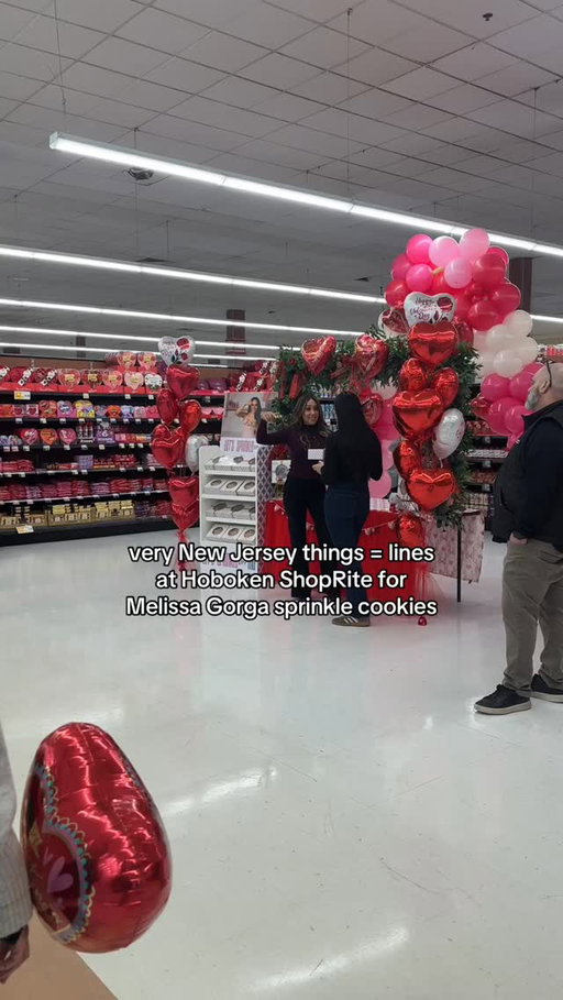 currently in Hoboken (we 💚 New Jersey) 

Fans are lining up at Hoboken ShopRite this afternoon to meet RHONJ star Melissa Gorga, who’s hosting a pop-up for her sprinkle cookie brand, Let’s Sprinkle until 1PM today 

Keep your eyes peeled for something fun coming soon but more on that in a bit 🤫🤫🤫