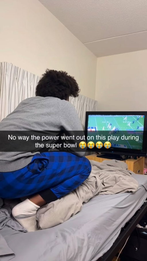 How does this even happen 😭

#superbowl #habits365 #clothingbrand #goodhabits #applique