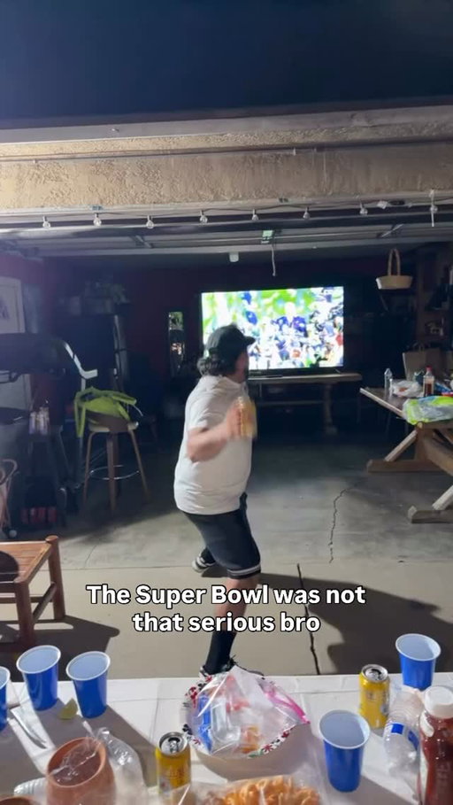 Bro threw better than his actual team

(@davidxlmos / @boostedchris1)